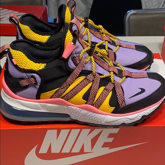 Like new Nike air max 270 bowfin shoes - Picture 2 of 5